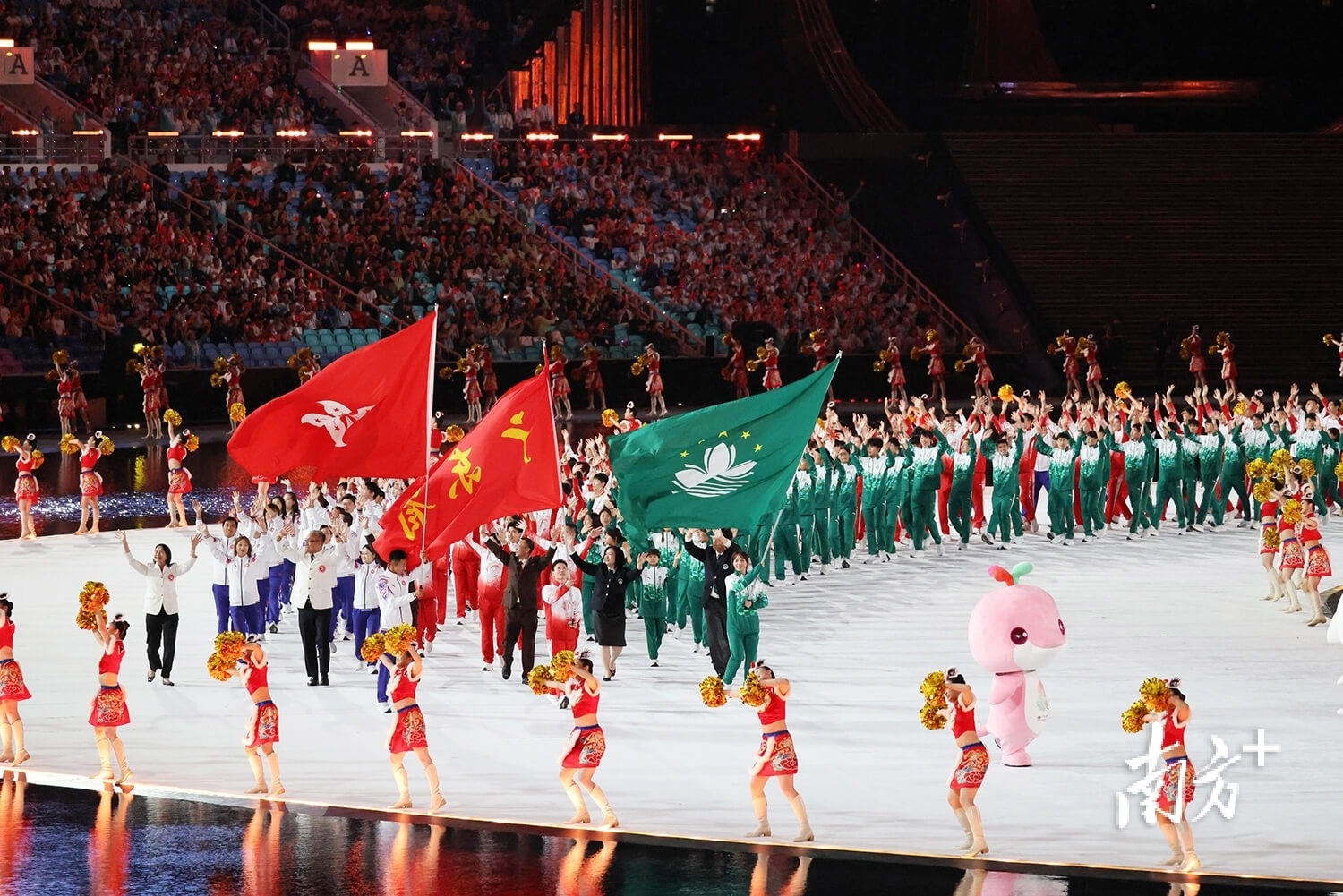 皇社教练：梅里诺像神一样；奥萨苏纳不降级可能没有如今的他